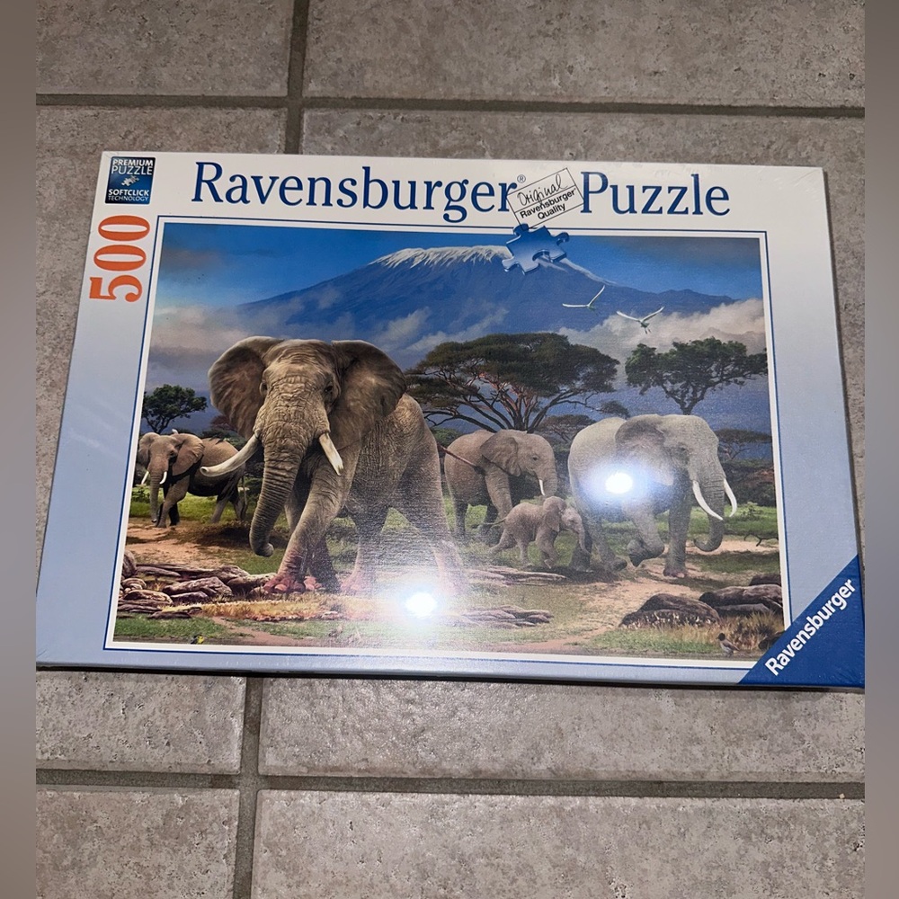 New sealed Ravensburger Elephants 500 Piece Jigsaw Puzzle 143290